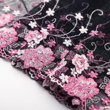 unelastische stickerei schwarz rosa