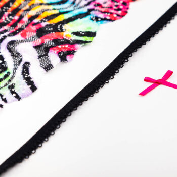 Materialpaket für einen Spitzenpanty mit elastischer Spitze, Gummispitze und Schleife