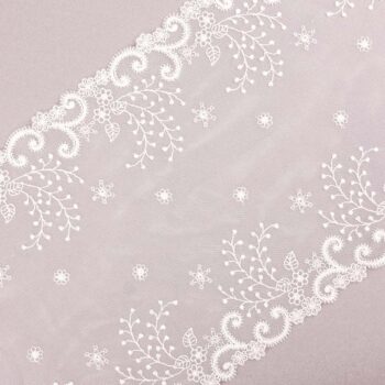 elastische Stickerei in creme zum Nähen von luxurösen Dessous