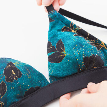 Schnittmuster für einen BH mit Softschale aus Jersey und Spitze