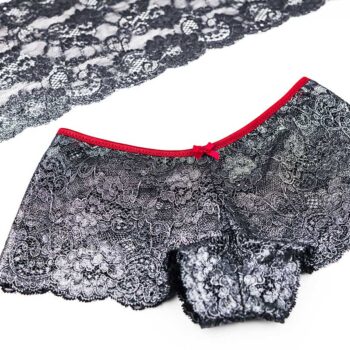 Schnittmuster Spitzenpanty aus elastischer Spitze und Falzgummi