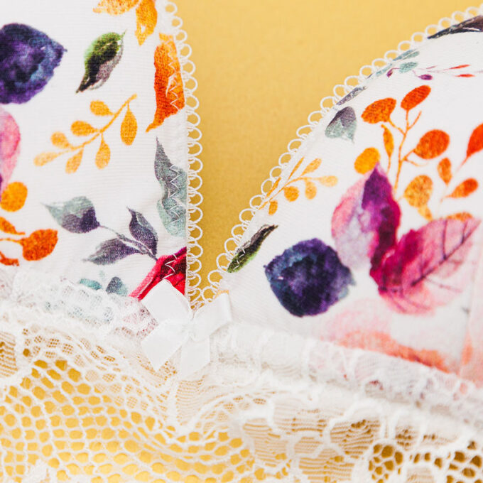 BH Schnittmuster für ein Bralette mit Push up aus elastischer Spitze mit Jersey