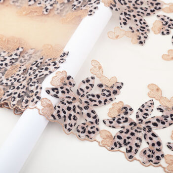 unelastische Stickerei beige leosatin